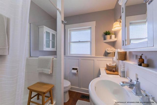 116 Oak Street, Salinas CA: https://media.crmls.org/mediaz/9bf42a2f-d63c-48b9-8ea6-af70c8024e9b.jpg