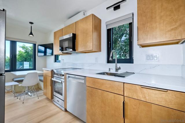 Image 3 of 22 For 747 Armada Ter