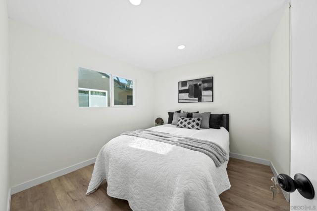 779 Kedzie, San Diego CA: https://media.crmls.org/mediaz/9bf476d3-4f9f-4ecd-81ee-559eadb84bd2.jpg