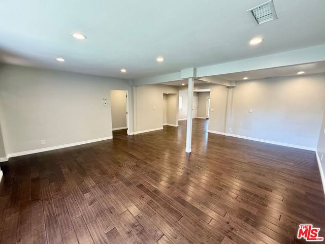 5379 Yolanda Avenue, Tarzana CA: https://media.crmls.org/mediaz/9bf4fd83-5e1a-4d93-8b4a-0f5038d742a5.jpg