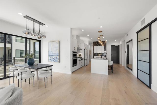 8337 Distinctive, San Diego CA: https://media.crmls.org/mediaz/9bf52fb1-0aba-4be2-b5c5-2872029fc1d7.jpg