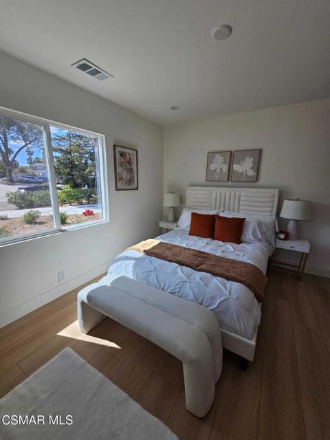 2651 Sirius Street, Thousand Oaks CA: https://media.crmls.org/mediaz/9bf64168-9f2e-4dc9-8eb6-056606cbbbb8.jpg