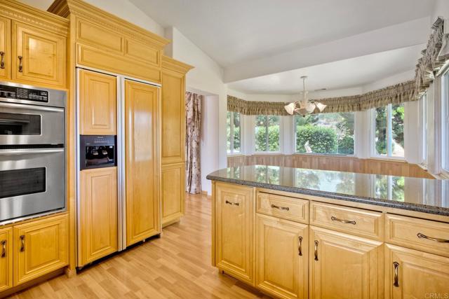 61 Via Larga Vista, Bonsall CA: https://media.crmls.org/mediaz/9bf75016-84e9-411a-82a6-aa2be189d54e.jpg