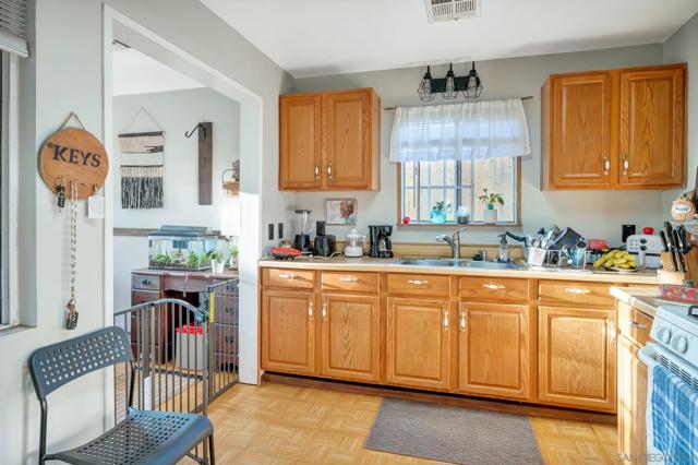 12004 06 Winter Gardens Dr, Lakeside CA: https://media.crmls.org/mediaz/9bf809f2-159c-48fb-8016-74cf2d779f62.jpg