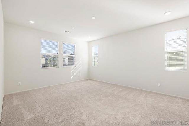 Image 23 of 40 For 40486 Melrose Dr