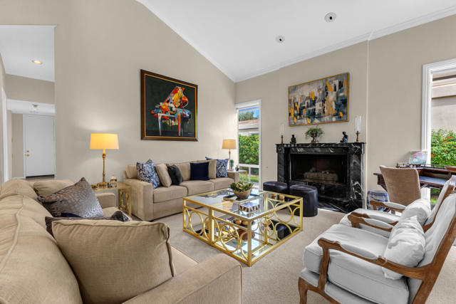 75273 Spyglass Drive, Indian Wells CA: https://media.crmls.org/mediaz/9bf8d3d2-c48f-4057-b2f5-26ba9180c8e2.jpg