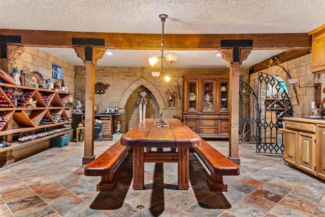 180 Dicicco Terrace, Watsonville CA: https://media.crmls.org/mediaz/9bfab138-d826-4458-a026-34465b18df60.jpg