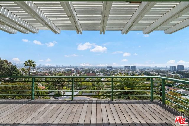 Image 2 for 5714 Briarcliff Rd, Los Angeles, CA 90068