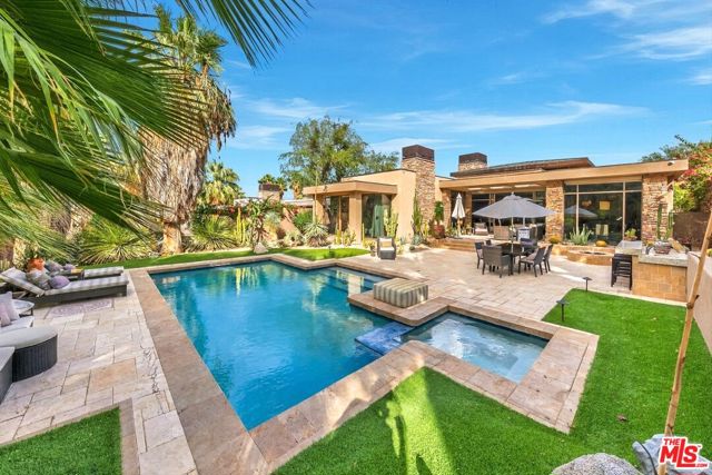 1132 Lake Vista, Palm Desert, CA 92260