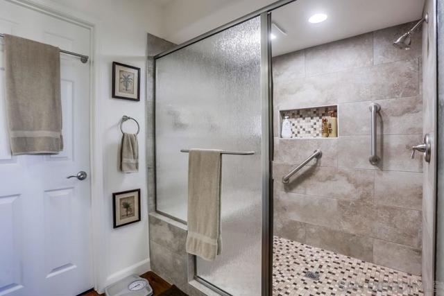 3367 Malta Way, Oceanside CA: https://media.crmls.org/mediaz/9bfceabc-1ca8-45ba-b8f9-69f890a03178.jpg