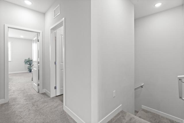 Detail Gallery Image 17 of 41 For 143 Avenida Chapala #101,  San Marcos,  CA 92069 - 4 Beds | 2/1 Baths
