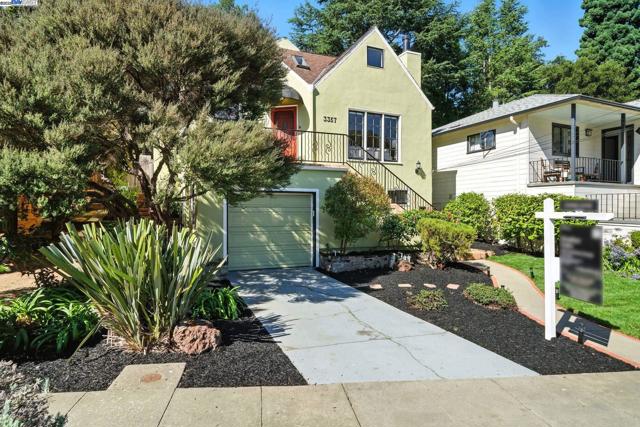 3357 Jordan Rd, Oakland CA: https://media.crmls.org/mediaz/9bfe0a57-e0a9-4207-a8ea-8f934e759823.jpg