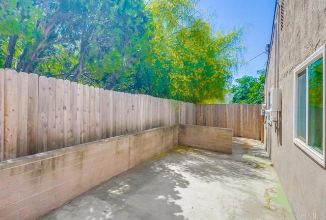 Image 50 of 72 For 631 Rosalie Way