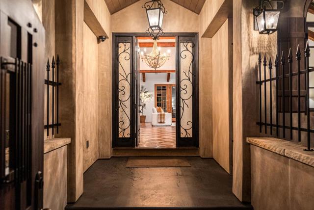 114 Zanzibar Drive, Aptos CA: https://media.crmls.org/mediaz/9bff83e3-7b92-4db6-b953-0bea0a29e0f6.jpg