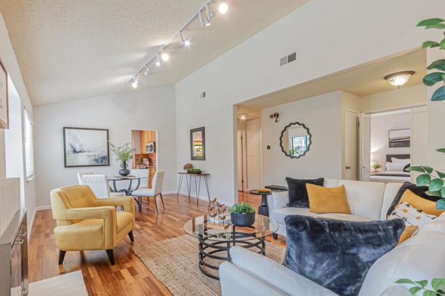 6579 Cooperage Court, San Jose CA: https://media.crmls.org/mediaz/9bff862b-78d1-47e3-8602-0826f21922ae.jpg