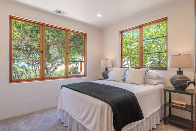 11725 Camino Escondido Road, Carmel Valley CA: https://media.crmls.org/mediaz/9bffefd8-e283-483b-b391-eba50a08fee6.jpg
