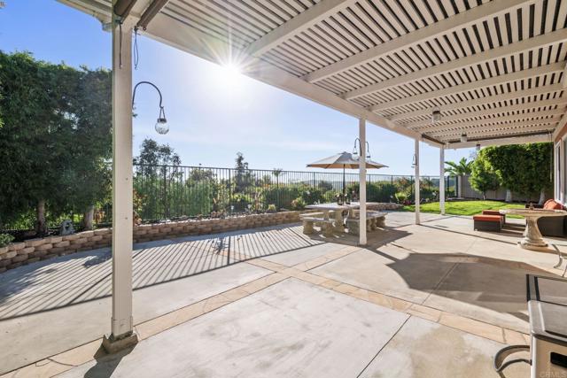 Detail Gallery Image 33 of 45 For 23 Greenvale, Rancho Santa Margarita,  CA 92688 - 4 Beds | 3 Baths