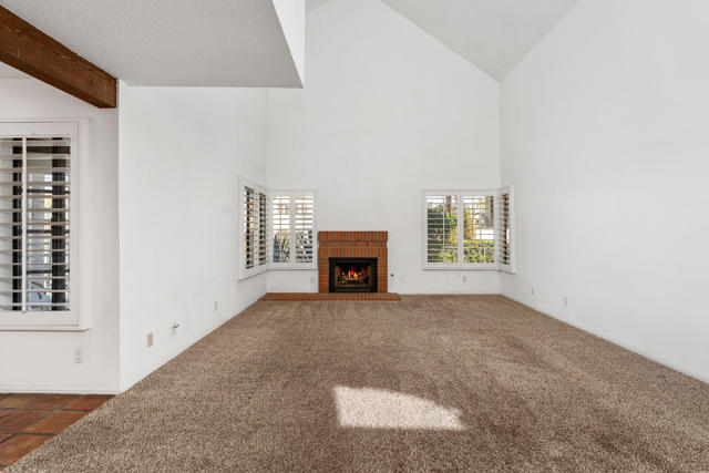73322 Shadow Mountain Drive, Palm Desert CA: https://media.crmls.org/mediaz/9c03004c-0fab-4cd4-bb99-75b0a15845ec.jpg