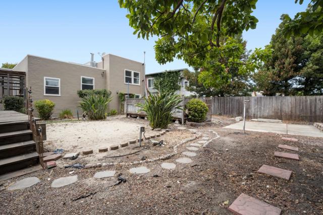 852 Hensley Avenue, San Bruno CA: https://media.crmls.org/mediaz/9c03916e-b0bf-4689-9b16-a700a56c792d.jpg