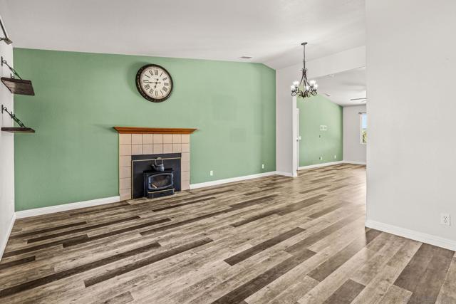 16579 Daza Dr, Ramona CA: https://media.crmls.org/mediaz/9c03be86-3eb5-48e8-9eb0-9f1202f5fdee.jpg