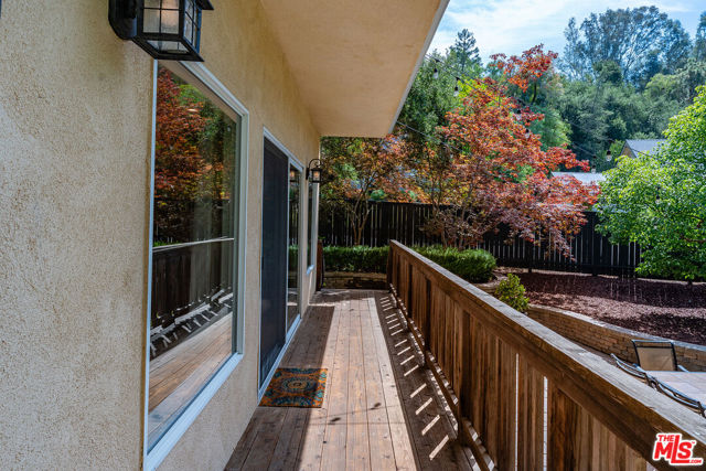 23040 Blue Bird Drive, Calabasas CA: https://media.crmls.org/mediaz/9c04c012-82f1-4b3a-bc71-2e44b3dd2b8e.jpg