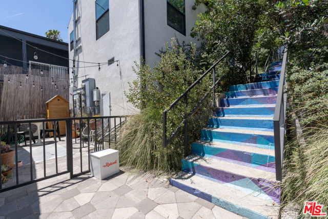 1236 W Sunset Boulevard, Los Angeles CA: https://media.crmls.org/mediaz/9c0518de-f573-4dd9-8d96-37a3aaa4d2fb.jpg