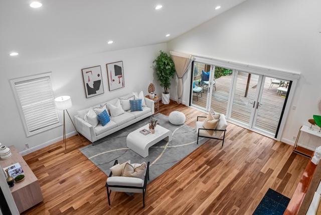 707 Santa Cruz Lane, Foster City CA: https://media.crmls.org/mediaz/9c054d78-a976-444a-8ead-c56bf4e8f8f8.jpg