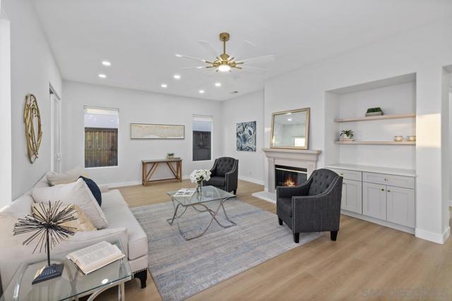 348 Plaza Los Osos, Chula Vista CA: https://media.crmls.org/mediaz/9c05bb3c-cdf8-4cf4-892e-573dd33d8974.jpg