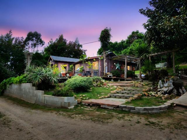 159 Strawberry Canyon Road, Royal Oaks CA: https://media.crmls.org/mediaz/9c07ebec-561f-456a-af74-45eebb68a700.jpg