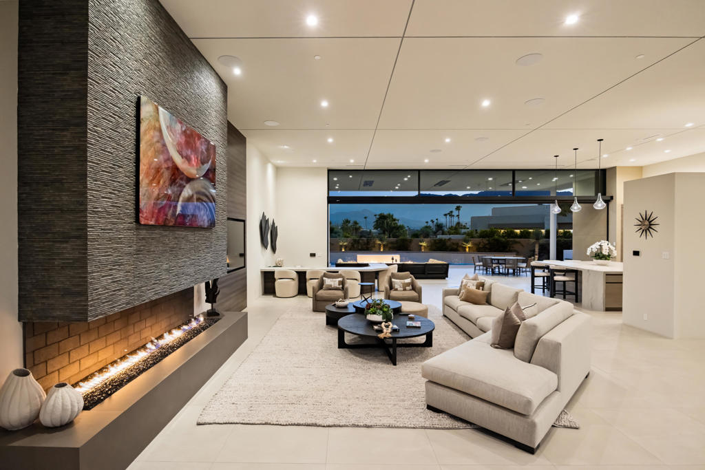 MLS #219135136DA image #5