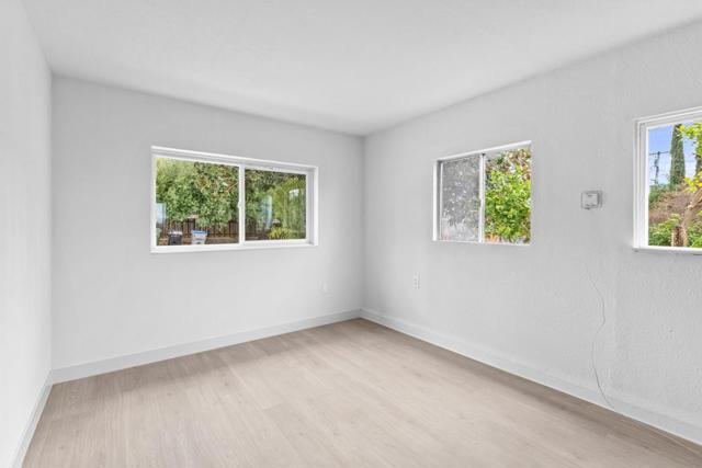 2363 Pleasant Acres Drive, San Jose CA: https://media.crmls.org/mediaz/9c094405-ae87-4f73-9871-463e752576f0.jpg