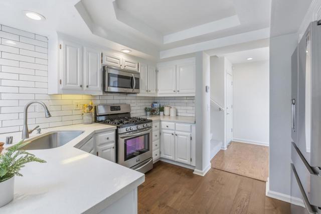 1 Erin Lane, Half Moon Bay CA: https://media.crmls.org/mediaz/9c09a56d-2ce4-4d32-b6fa-f3cc4bbfcd3d.jpg