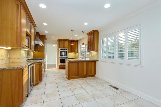 249 Purple Glen Drive, San Jose CA: https://media.crmls.org/mediaz/9c09a8b2-d702-4cd9-a1fd-1392aafb7b0e.jpg