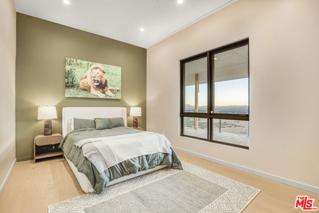 MLS #26865439 image #28
