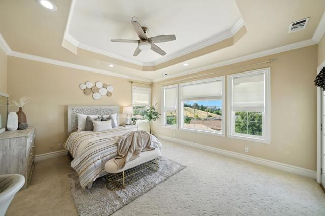 44989 Vista Del Sol, Fremont CA: https://media.crmls.org/mediaz/9c0baff2-1bd7-4031-9e14-81e067766aad.jpg