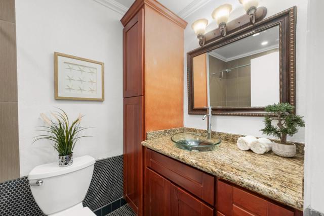 6 John Glenn Circle, Daly City CA: https://media.crmls.org/mediaz/9c0c50b8-263f-41a9-af4c-fa99d6796f79.jpg