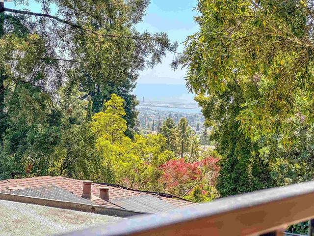 4379 Whittle Ave, Oakland, California 94602, 3 Bedrooms Bedrooms, ,2 BathroomsBathrooms,Single Family Residence,For Sale,Whittle Ave,41063746