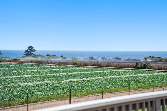 126 Via Novella, Aptos CA: https://media.crmls.org/mediaz/9c0cf22e-3d6b-4e6d-89e8-8a33e3c7e6b5.jpg