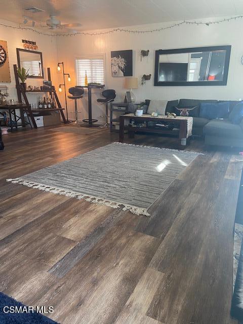 1550 Rory Lane, Simi Valley CA: https://media.crmls.org/mediaz/9c0eb8d4-6793-4172-be95-63f4fdfbb15c.jpg
