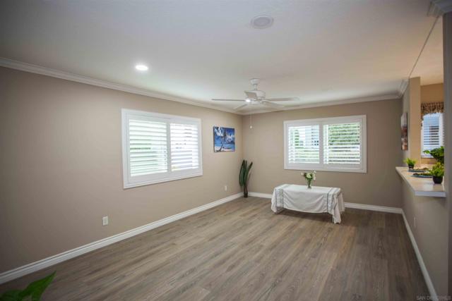 7425 Charmant Dr, San Diego CA: https://media.crmls.org/mediaz/9c0f145b-2fe3-4119-a394-dd28b77ea75d.jpg