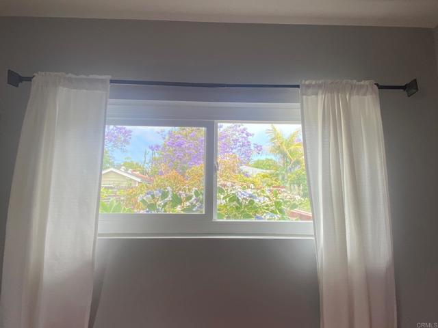 1464 Machado Street, Oceanside CA: https://media.crmls.org/mediaz/9c0f973e-863e-48ff-bebe-b50f4bf75a09.jpg