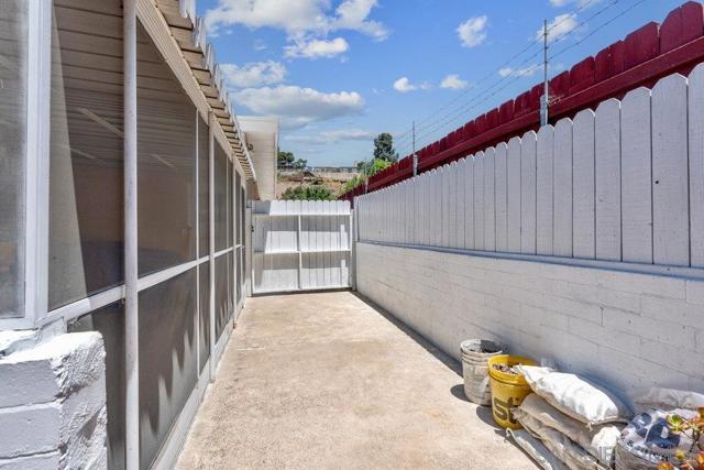 6343 Jeff Street, San Diego CA: https://media.crmls.org/mediaz/9c0fd456-43d6-469b-be66-f1153d2e602a.jpg