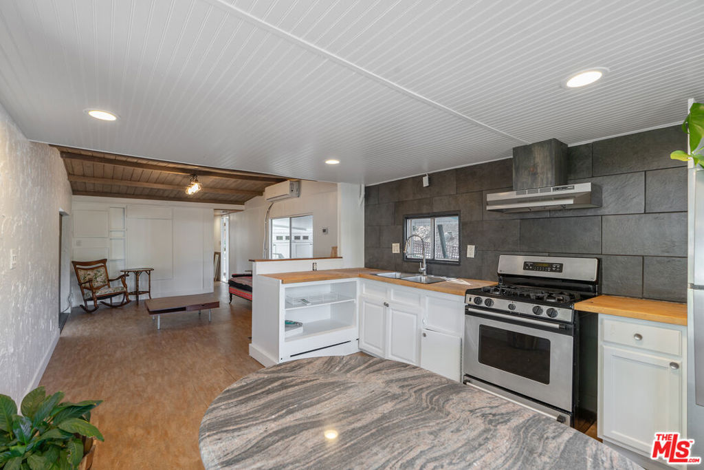 MLS #26853993 image #1