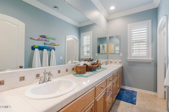 Detail Gallery Image 31 of 56 For 1473 Twin Tides Pl, Oxnard,  CA 93035 - 4 Beds | 3/1 Baths