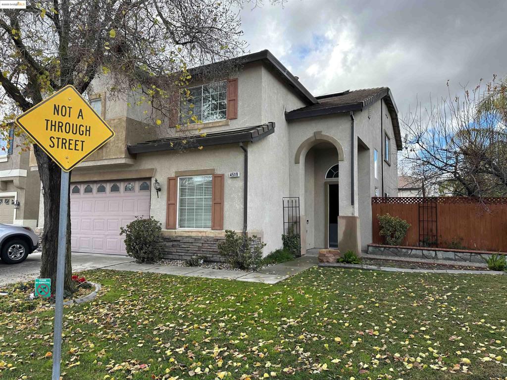 4519 TWIN CREEKS COURT