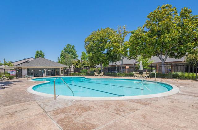 1459 Woodgrove Square, San Jose CA: https://media.crmls.org/mediaz/9c148939-447e-40e1-a0df-75067dff0919.jpg