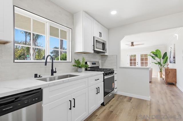 2604 Magnolia Ave, San Diego CA: https://media.crmls.org/mediaz/9c167325-77b4-4acd-9f10-edf3ec7ee2ff.jpg