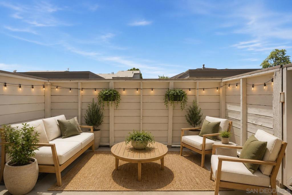 9289 Village Glen Dr. - photo 17