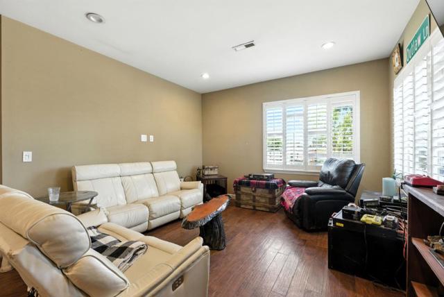 947 Yuba Drive, Santa Rosa CA: https://media.crmls.org/mediaz/9c18d38c-0ba0-4182-9e29-07e06ad31af6.jpg