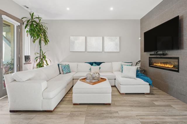 Detail Gallery Image 7 of 40 For 1109 Hampton Ct., Encinitas,  CA 92024 - 3 Beds | 2 Baths